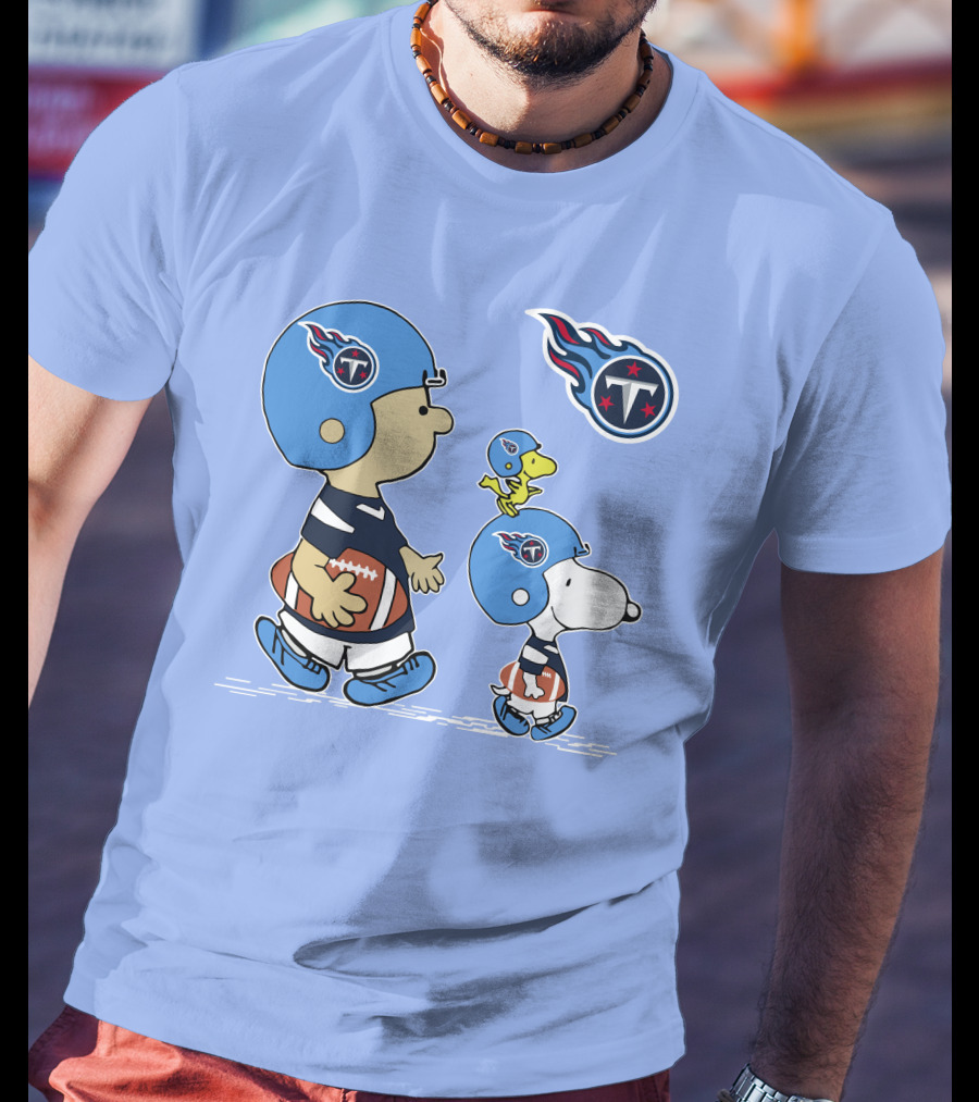 Titans Football Snoopy And Friends Helmet Walk T-Shirt