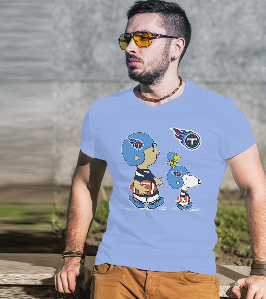 Titans Football Snoopy And Friends Helmet Walk T-Shirt