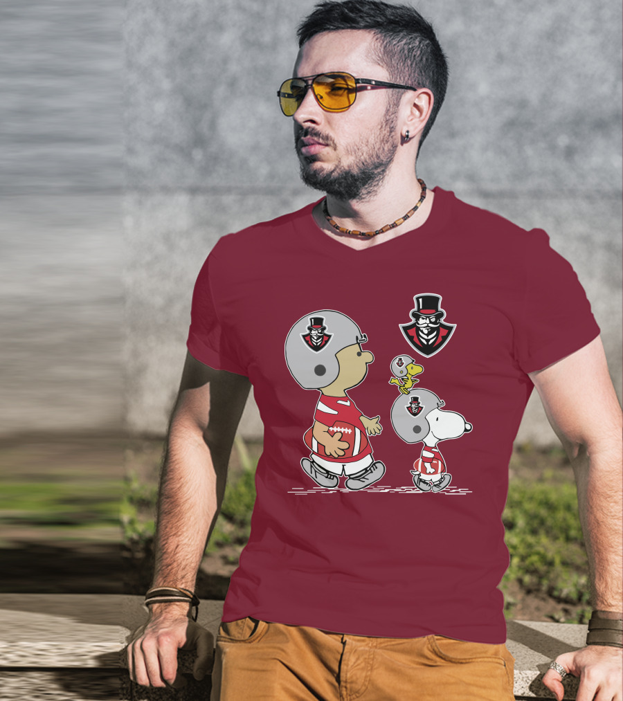 Austin Peay Governor Mascot With Snoopy And Woodstock Football Helmets T-Shirt