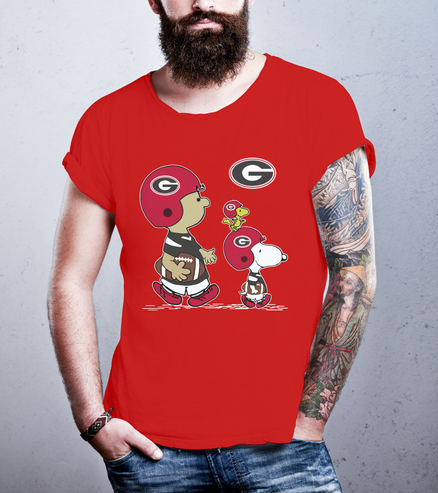 Georgia Bulldogs Snoopy And Woodstock Football Helmets T-Shirt