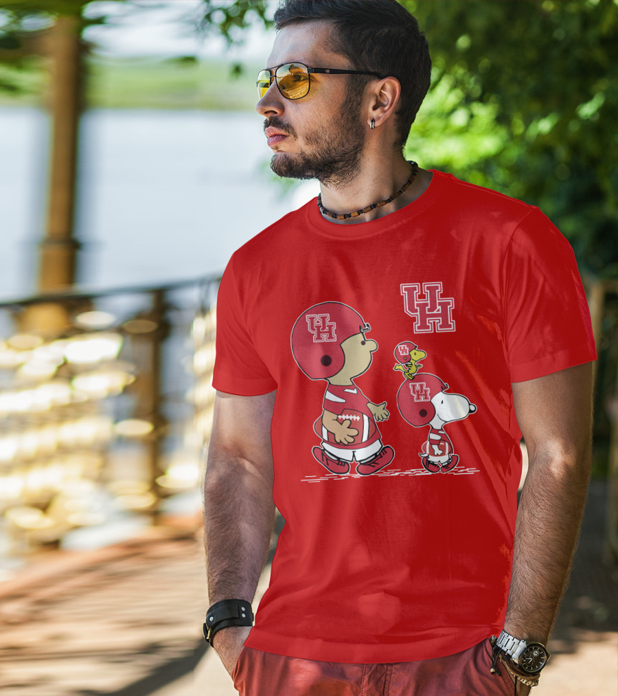 Houston Cougars Snoopy Peanuts Football Characters T-Shirt