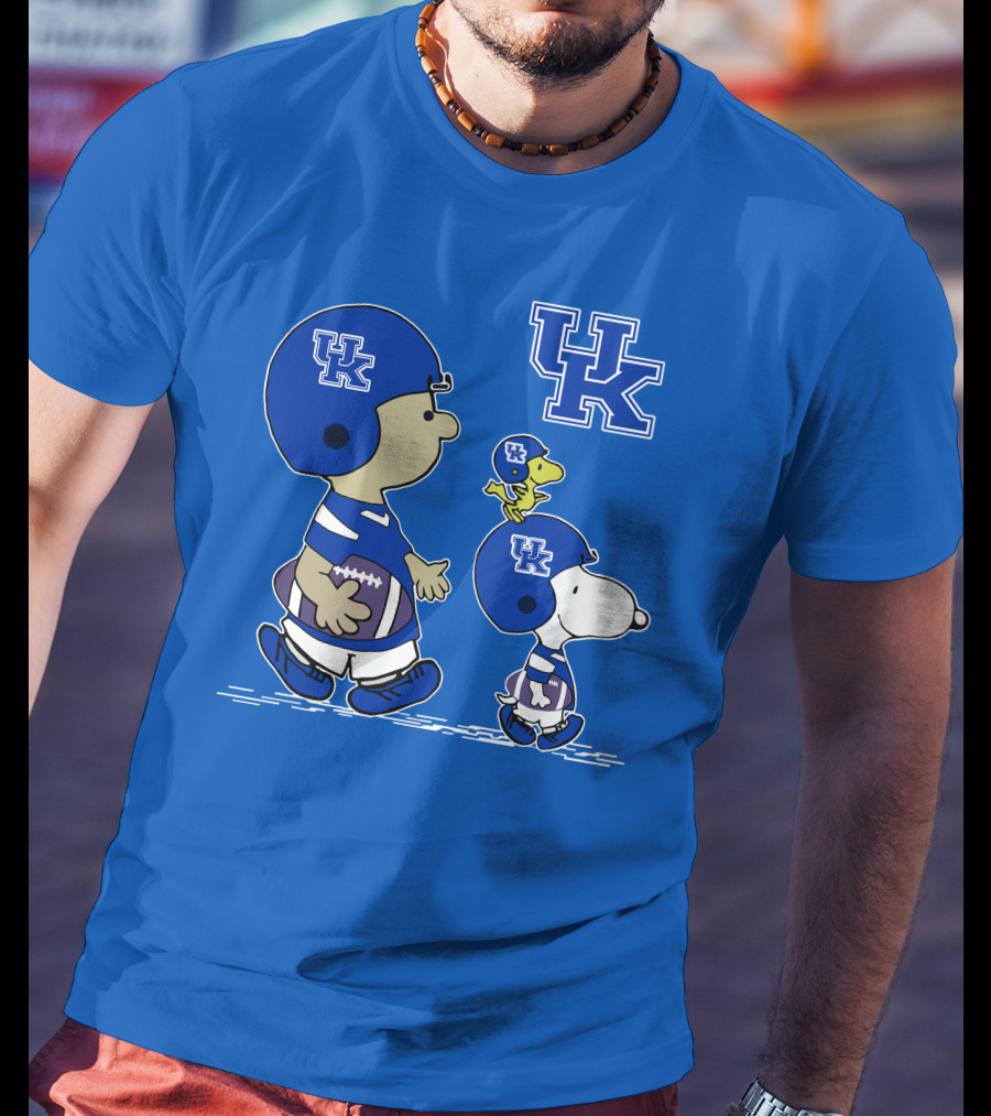 Kentucky Wildcats Snoopy Woodstock Uk Football Peanuts Characters T-Shirt