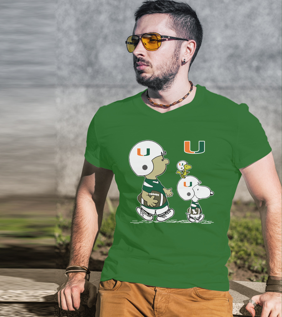 Miami Hurricanes Snoopy And Woodstock Football Helmets Peanuts Comic T-Shirt