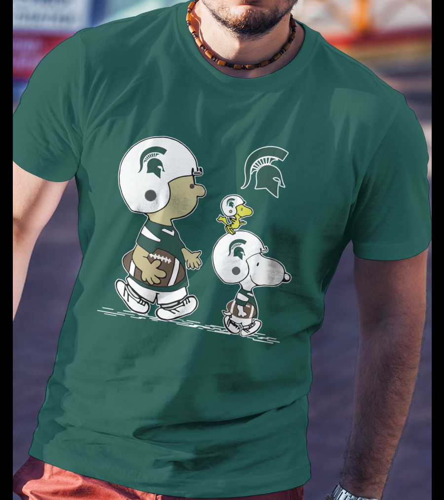 Michigan State Spartans Snoopy And Woodstock Football Gear T-Shirt