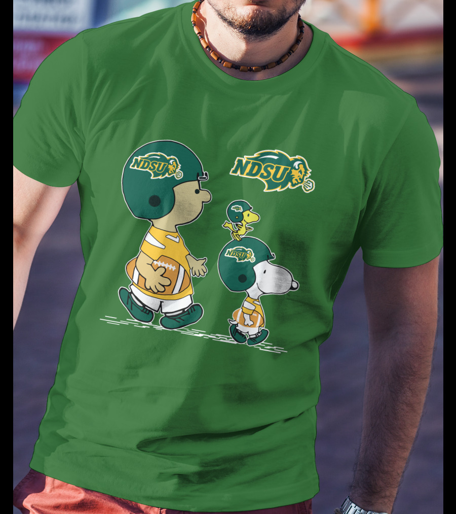 NDSU Snoopy And Woodstock Football Pee Wee Herman T-Shirt