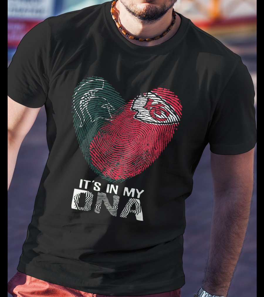 Michigan State Spartans And Chiefs Fingerprint It's In My DNA T-Shirt