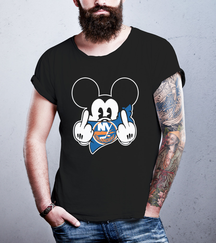NY Islanders Mickey Mouse Playful Pose T-Shirt