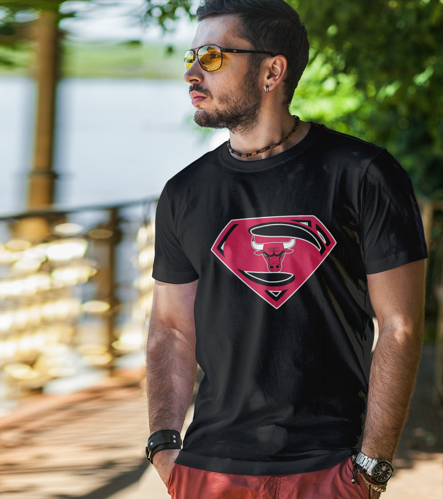 Superman Chicago Bulls Logo Symbol Mashup T-Shirt
