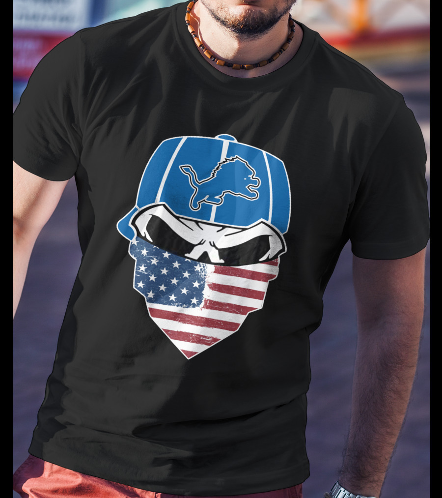Detroit Lions Skull Bandana American Flag T-Shirt