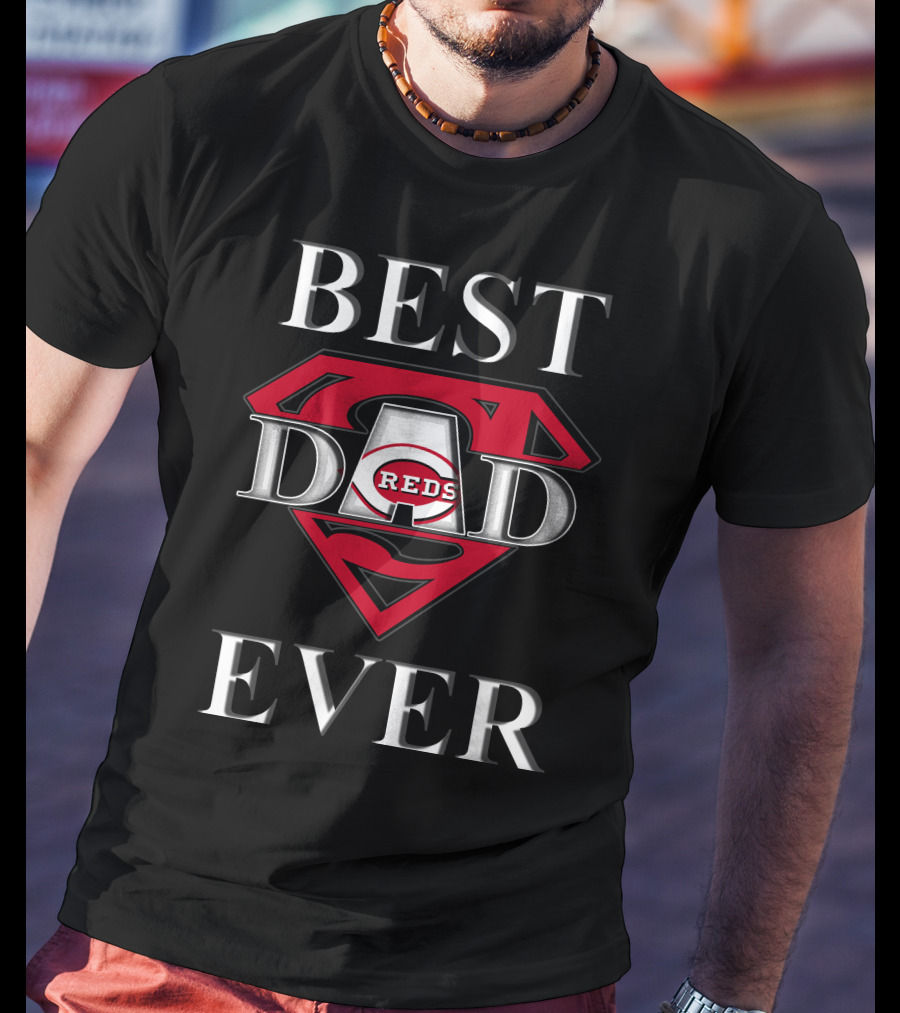 Best Dad Ever Reds Super Dad T-Shirt
