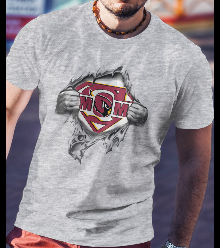 Cardinals Super Mom Hero Logo Peeking Through Hands T-Shirt