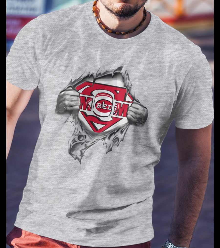 Reds Superman Logo With Torn Shirt Effect T-Shirt