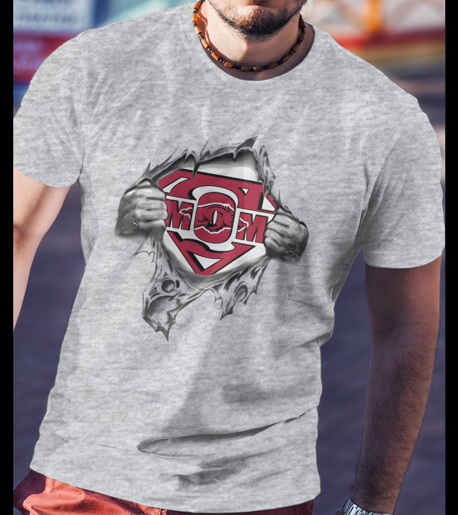 Arkansas Razorbacks Super Mom Logo Rip T-Shirt