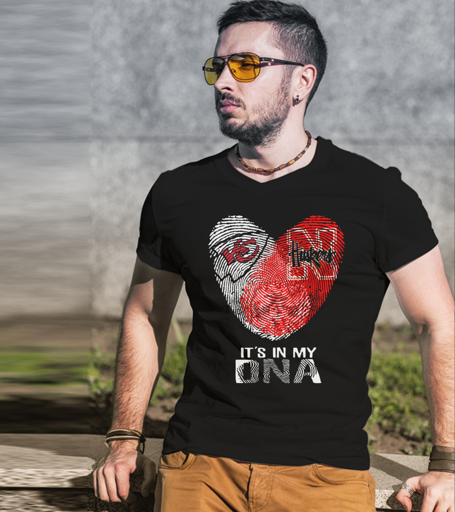 Chiefs Huskers It's In My Dna Fingerprint Heart T-Shirt