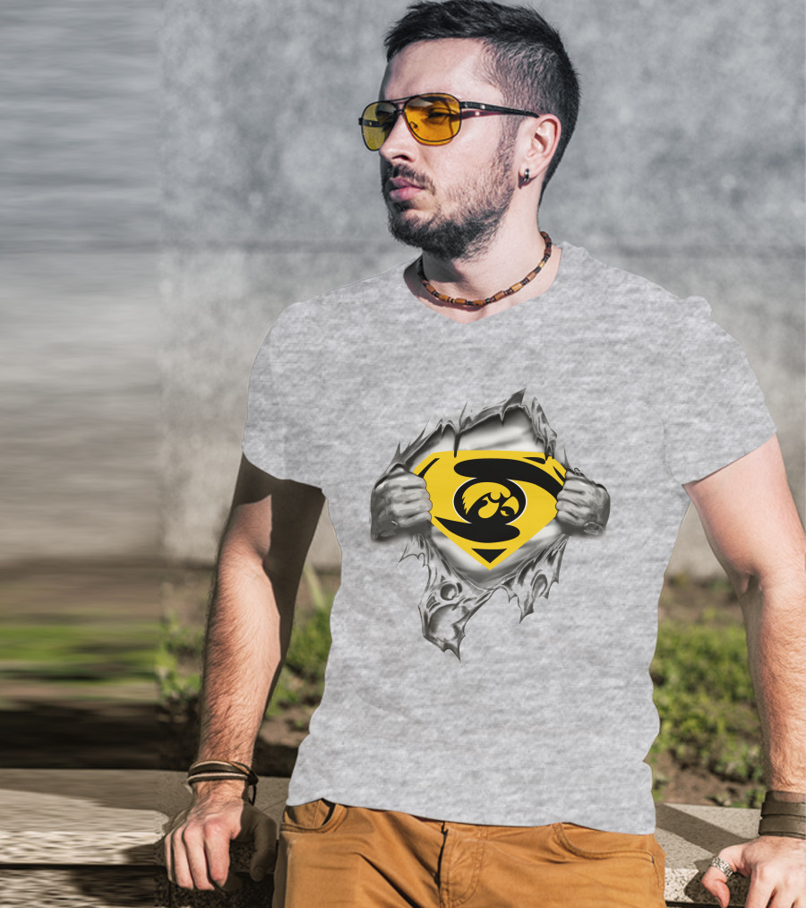 Iowa Hawkeyes Superman Logo Chest Rip T-Shirt