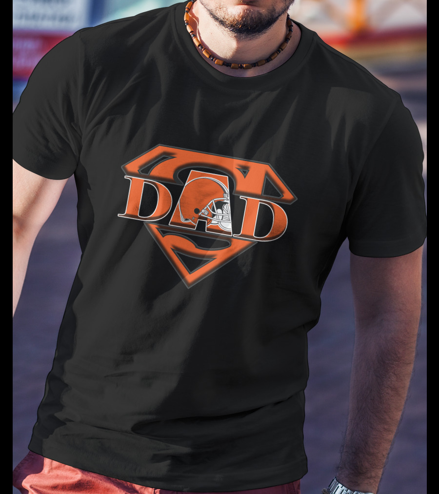 Cleveland Browns Dad Super Logo Helmet T-Shirt