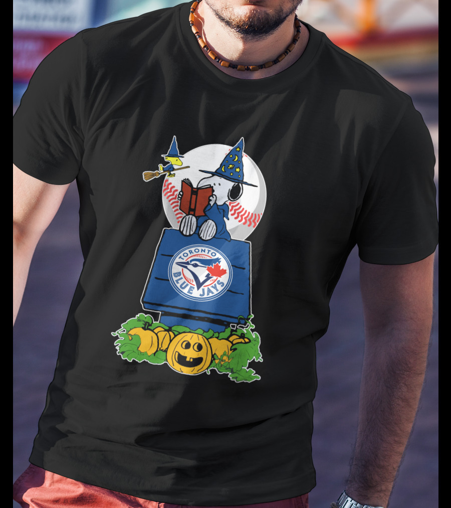 Toronto Blue Jays Halloween Peanuts Snoopy Witch Pumpkin T-Shirt
