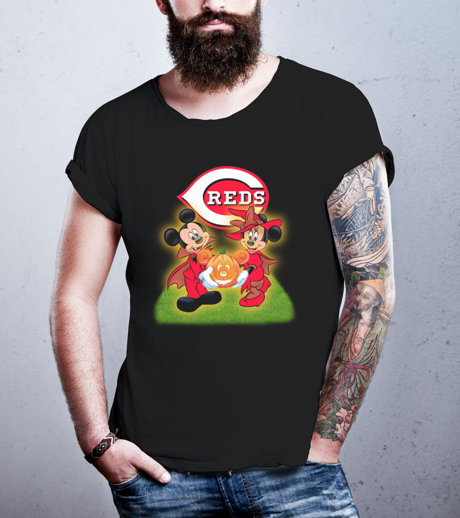 Cincinnati Reds Halloween Mickey Minnie Pumpkin T-Shirt