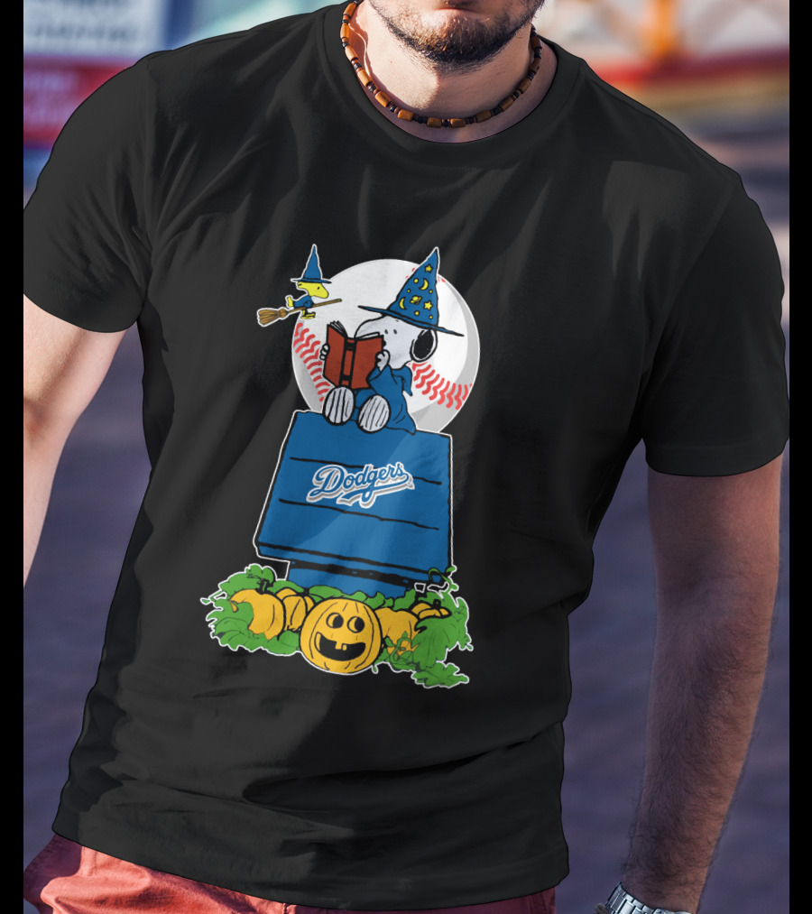 Halloween Dodgers Snoopy Wizard With Woodstock And Pumpkins T-Shirt
