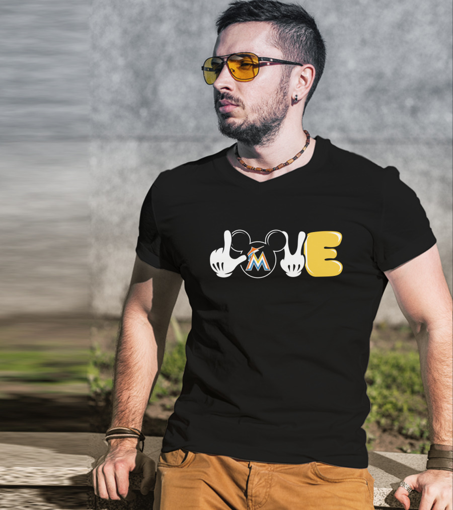 Mickey Mouse Love Miami Marlins T-Shirt