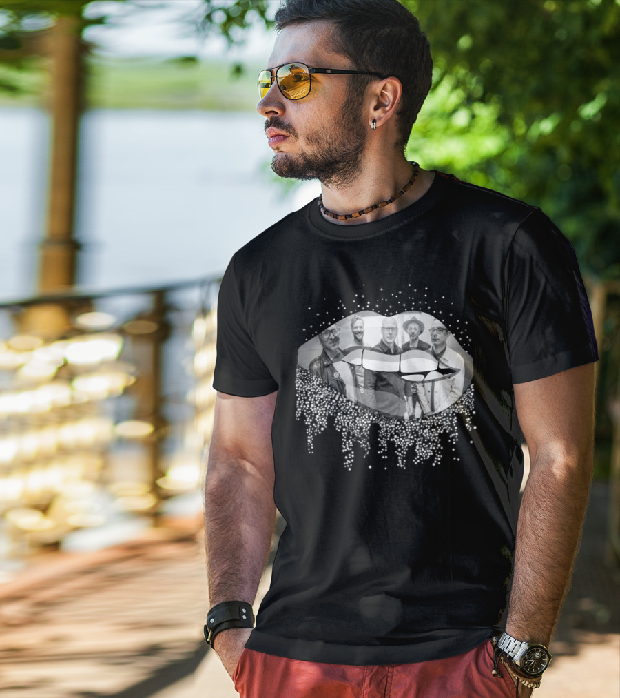 Bad Religion Band Glittering Lips Photo T-Shirt