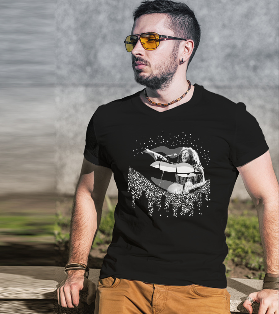 Bob Marley Black And White Lips With Guitar And Sparkle T-Shirt