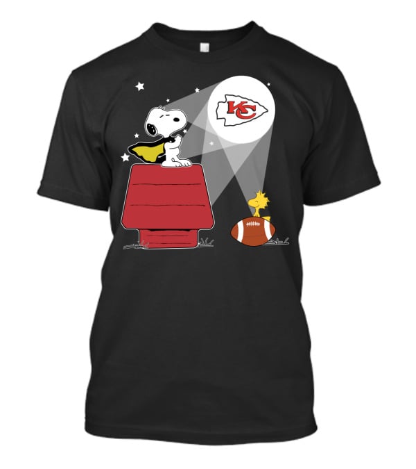 Snoopy And Woodstock Kansas City Chiefs Football Scene T-Shirt