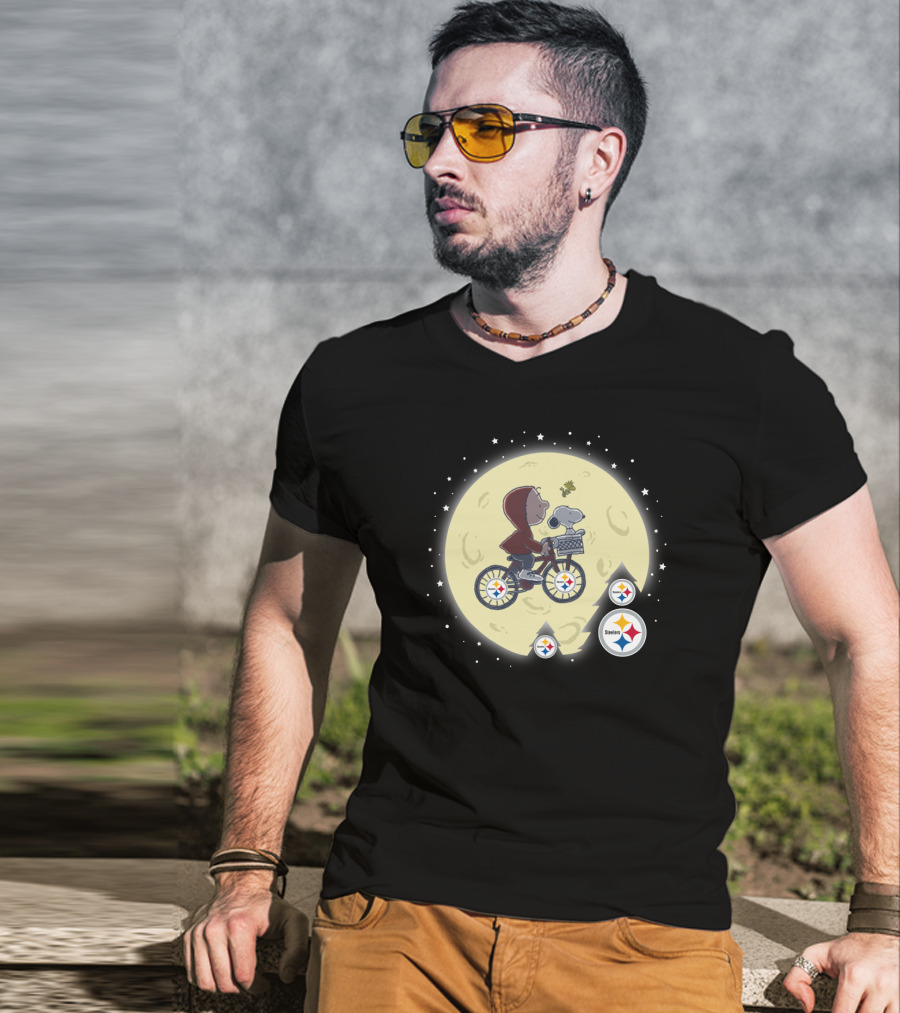 Pittsburgh Steelers Halloween Moon Bicycle Ride T-Shirt