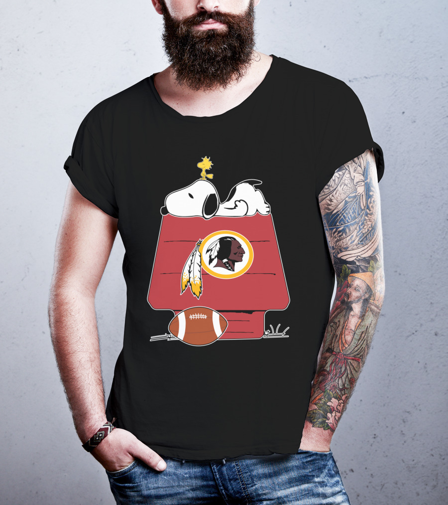 Snoopy And Woodstock With Washington Redskins Iconic Logo Football T-Shirt