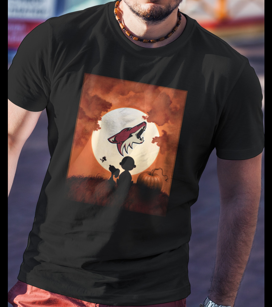 Arizona Coyotes Halloween Full Moon Pumpkin Scene T-Shirt