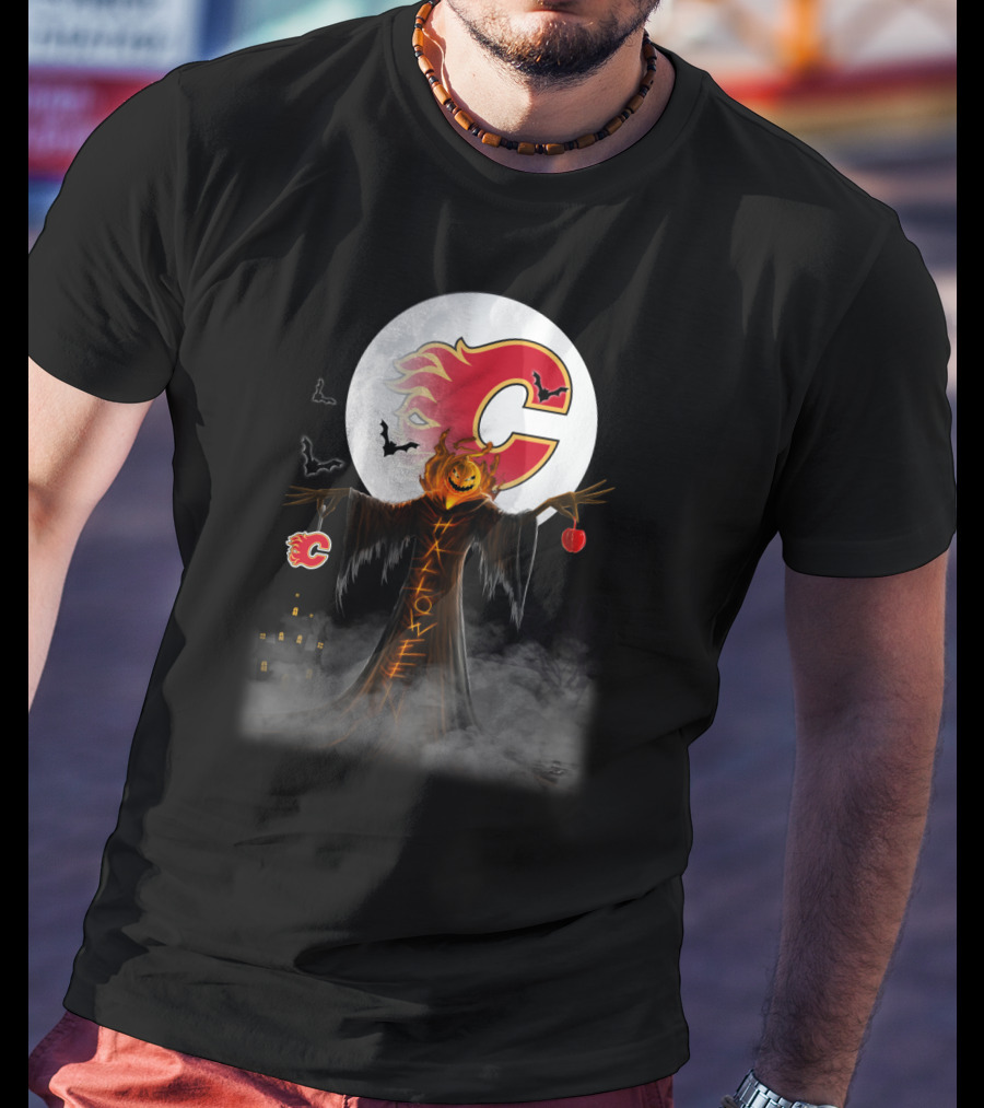 Halloween Calgary Flames Spooky Pumpkin Head With Full Moon And Bats T-Shirt