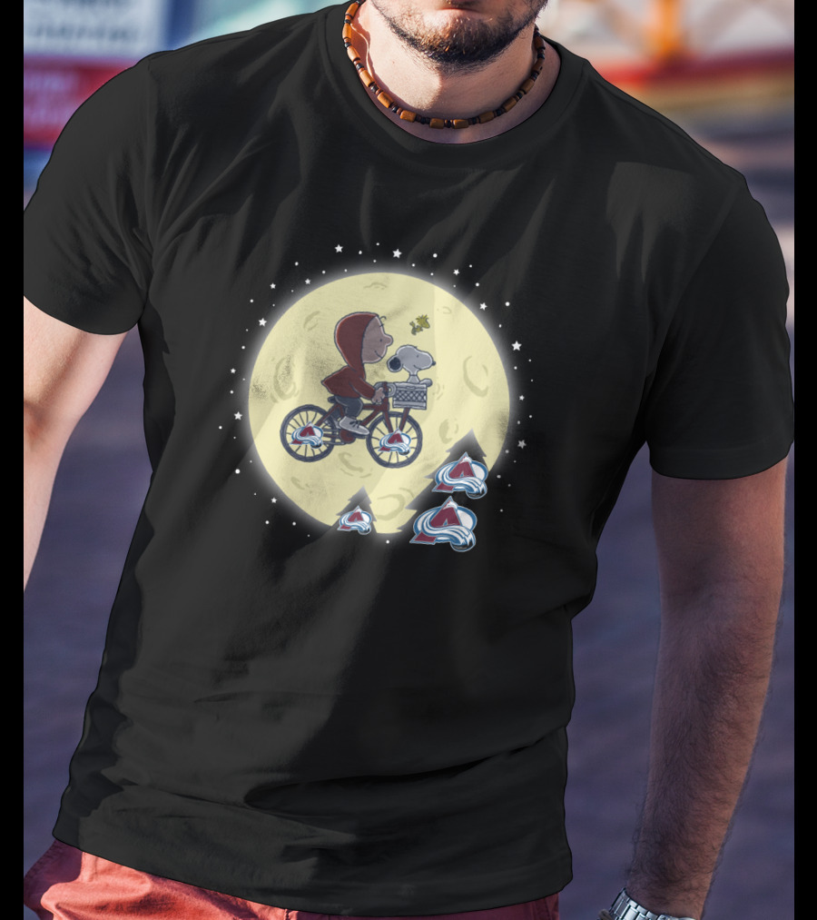 Charlie Brown Snoopy Colorado Avalanche Halloween Moon Scene T-Shirt