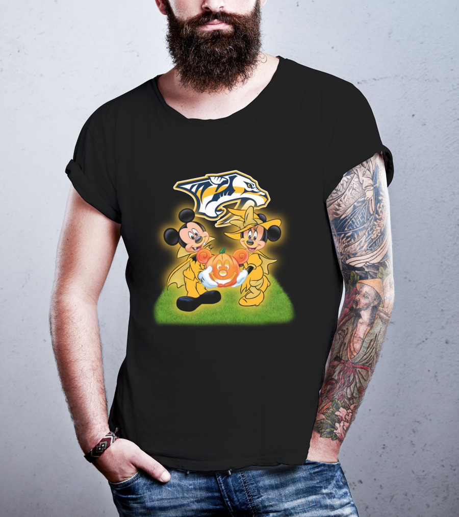 Mickey And Minnie Halloween Nashville Predators Pumpkin T-Shirt