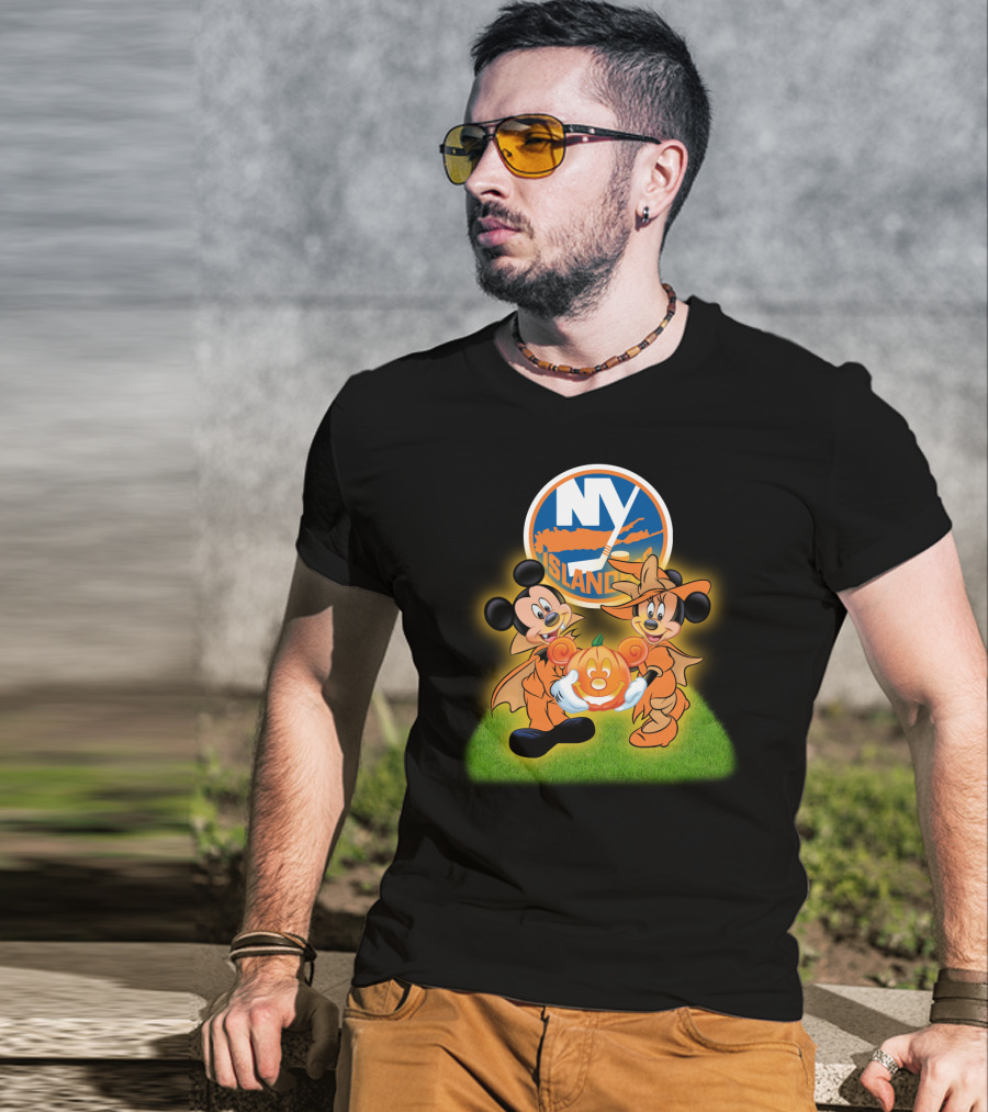 Halloween New York Islanders Mickey And Friends Pumpkin Celebration T-Shirt