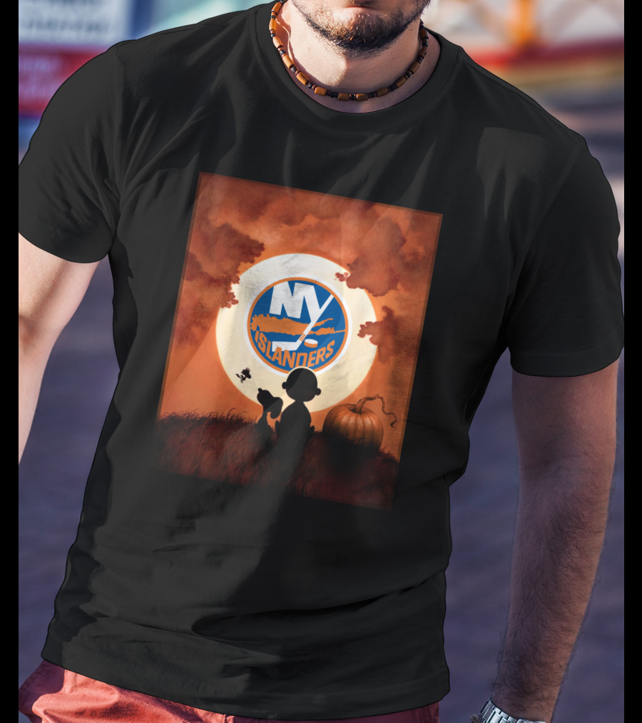 New York Islanders Halloween Moon Pumpkin Scene T-Shirt