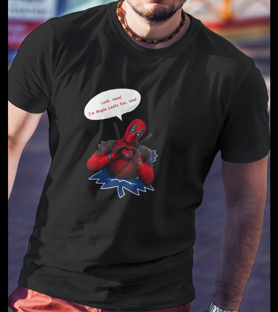 Toronto Maple Leafs Fan Deadpool Heart Gesture T-Shirt