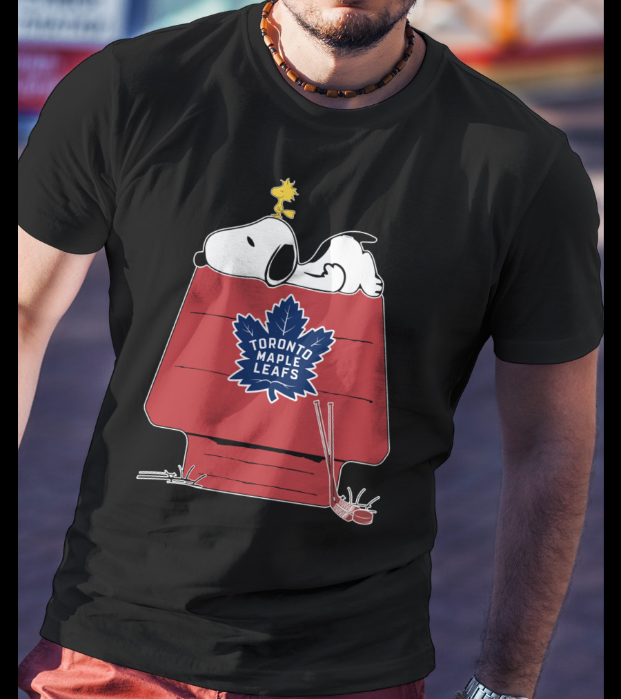 Snoopy And Woodstock With Toronto Maple Leafs Logo On Red House With Hockey Sticks T-Shirt