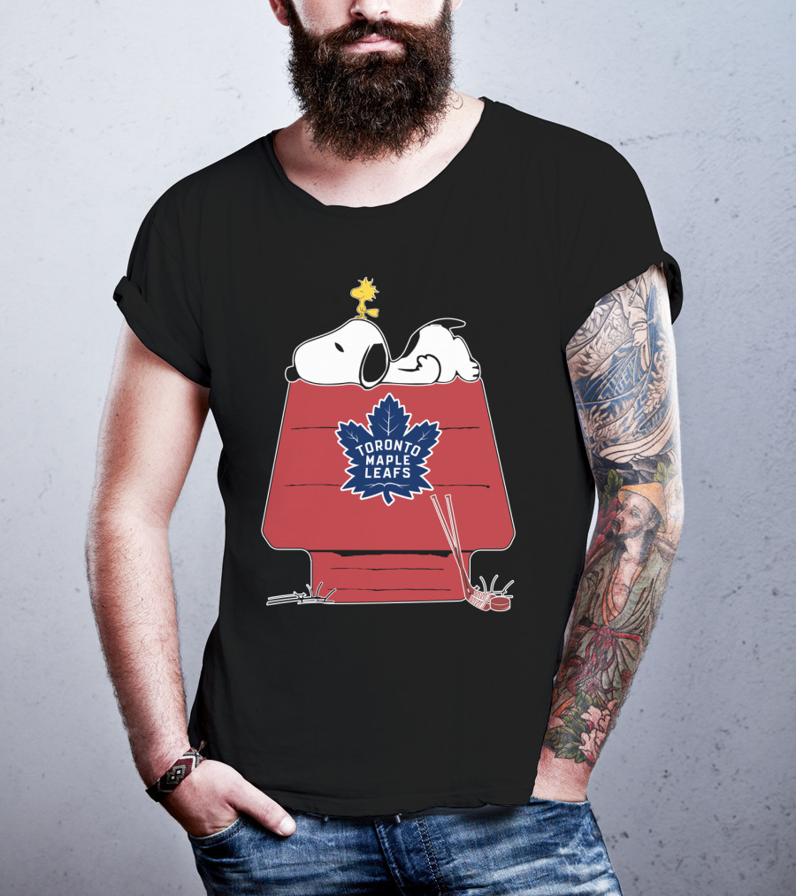 Snoopy And Woodstock With Toronto Maple Leafs Logo On Red House With Hockey Sticks T-Shirt