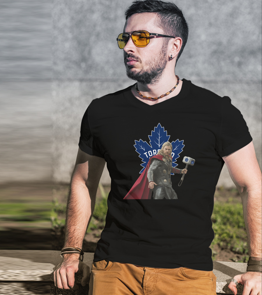 Toronto Maple Leafs Marvel Crossover Thor Holding Hockey Hammer T-Shirt