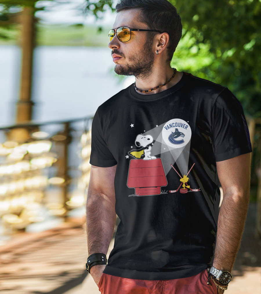 Snoopy Vancouver Canucks Hockey Spotlight T-Shirt