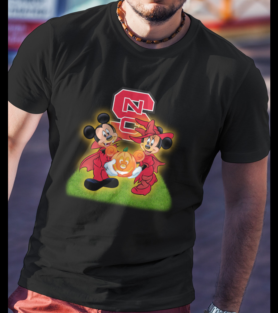 Nc State Wolfpack Halloween Football Mickey Minnie Pumpkin T-Shirt