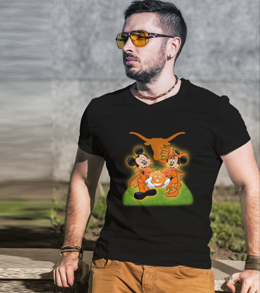 Halloween Texas Longhorns Mickey And Minnie Pumpkin Duo T-Shirt