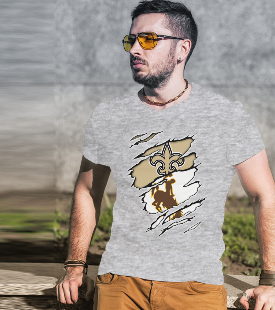 Saints Wyoming Fleur-de-Lis Rodeo Rider Tear T-Shirt