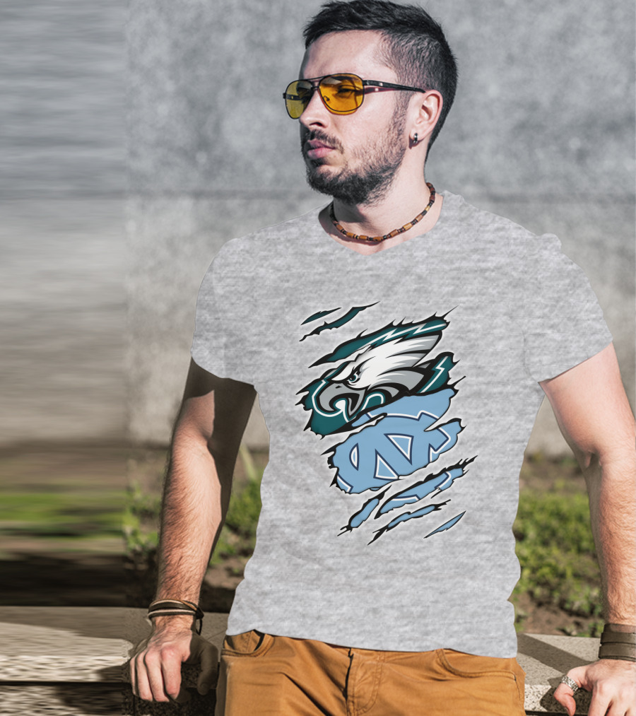 Philadelphia Eagles North Carolina Tar Heels Logo Fusion T-Shirt