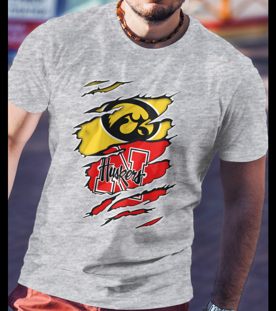 Hawkeyes Huskers Iowa Nebraska Clash T-Shirt