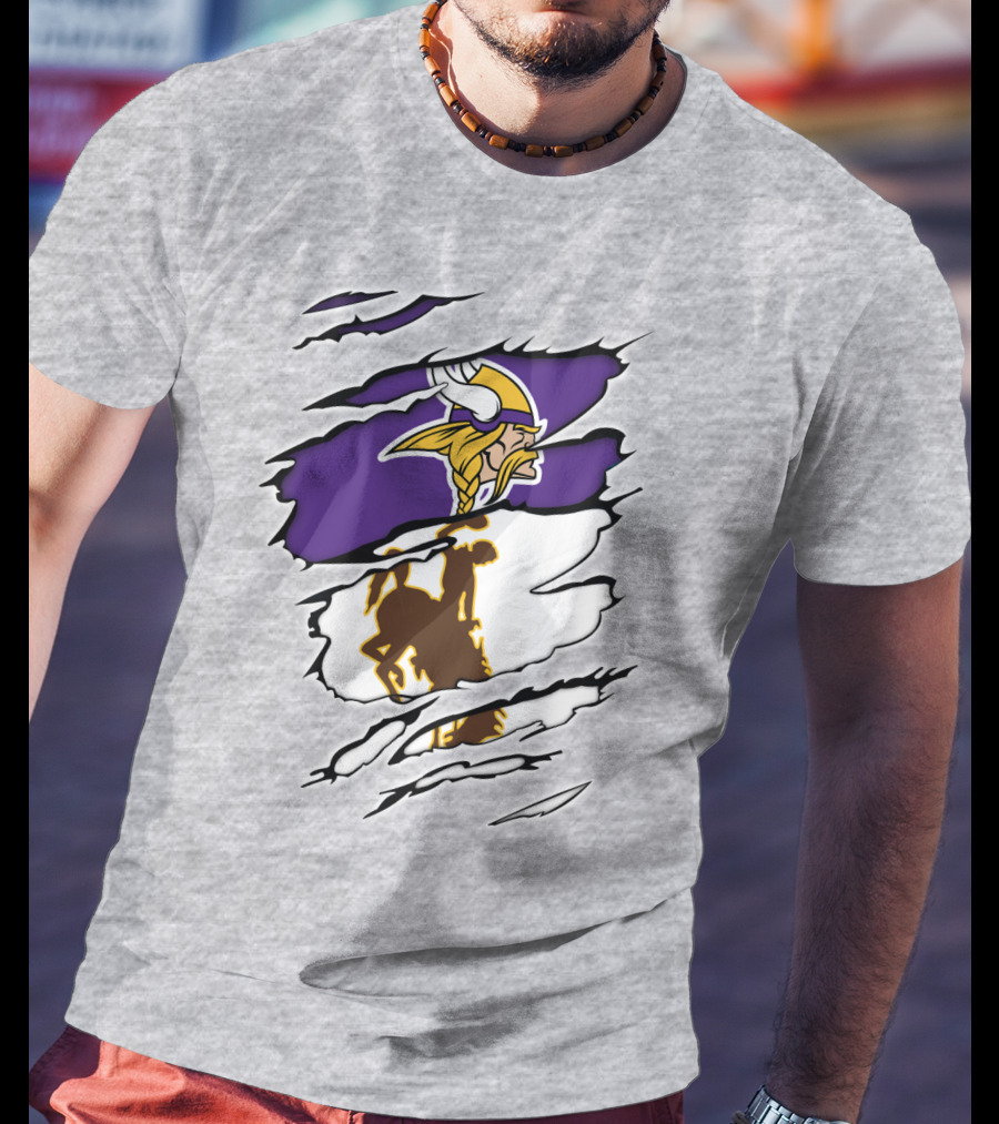 Vikings Wyoming Cowboy Ripped T-Shirt