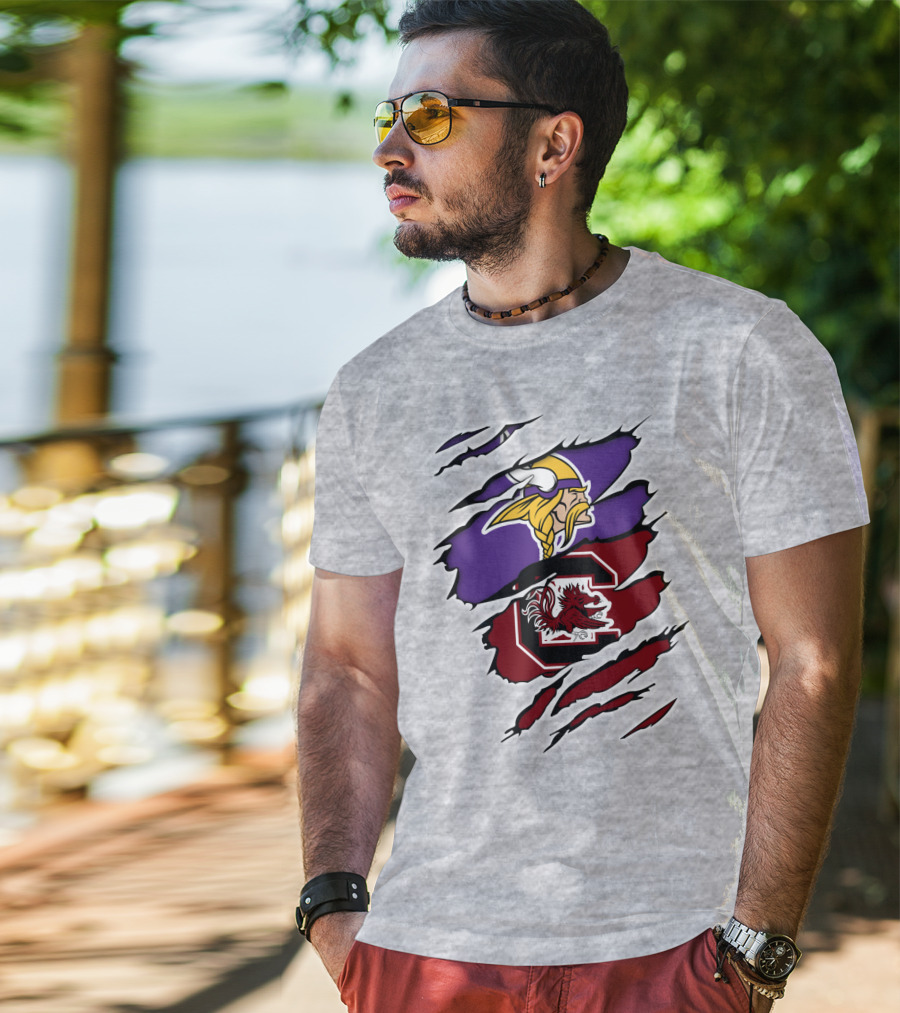 Minnesota Vikings South Carolina Gamecocks Claw T-Shirt