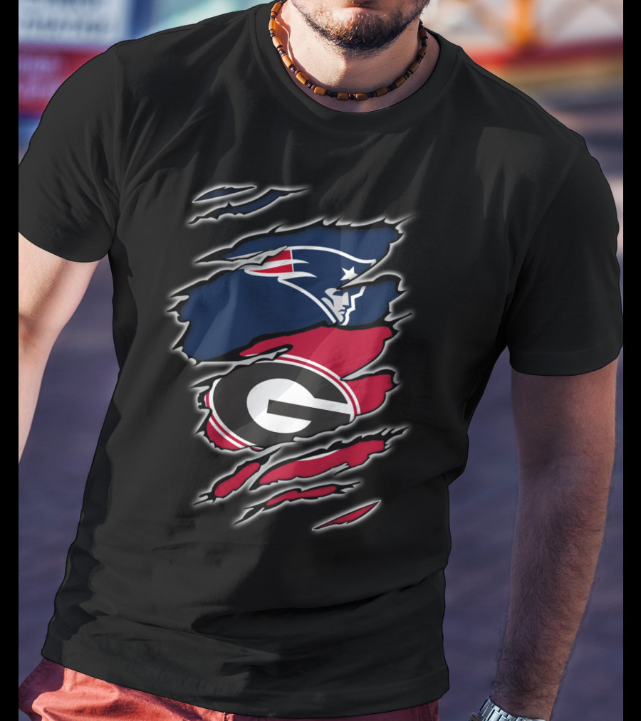 Patriots And Georgia Bulldogs Team Logos Ripped T-Shirt