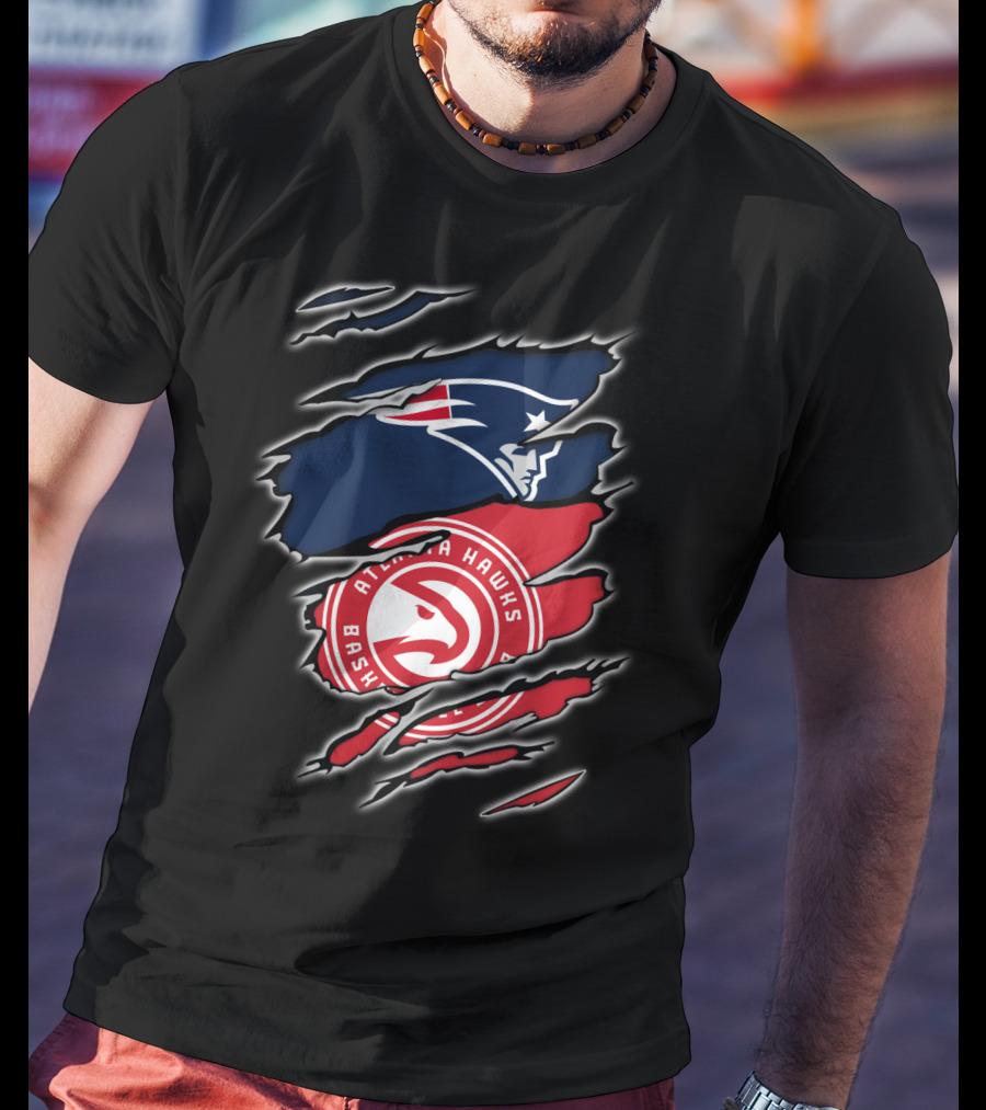 New England Patriots Atlanta Hawks Logo Mashup T-Shirt