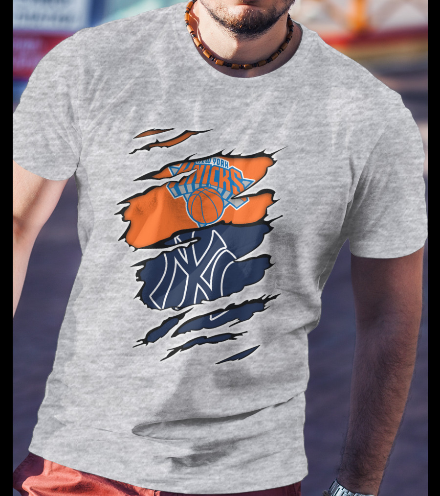 New York Knicks Yankees Split T-Shirt